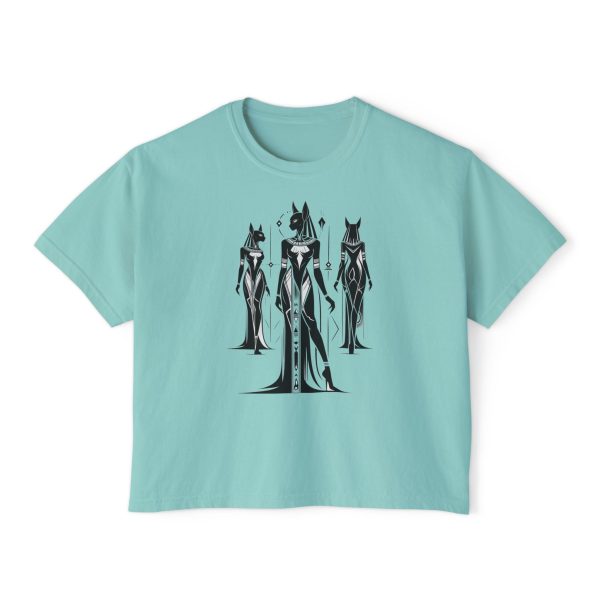 Stylish Women's Boxy Tee with Artistic Print, Casual Top, Fashionable T-Shirt, Unique Graphic Tee, Trendy Summer Wear - Görsel 5