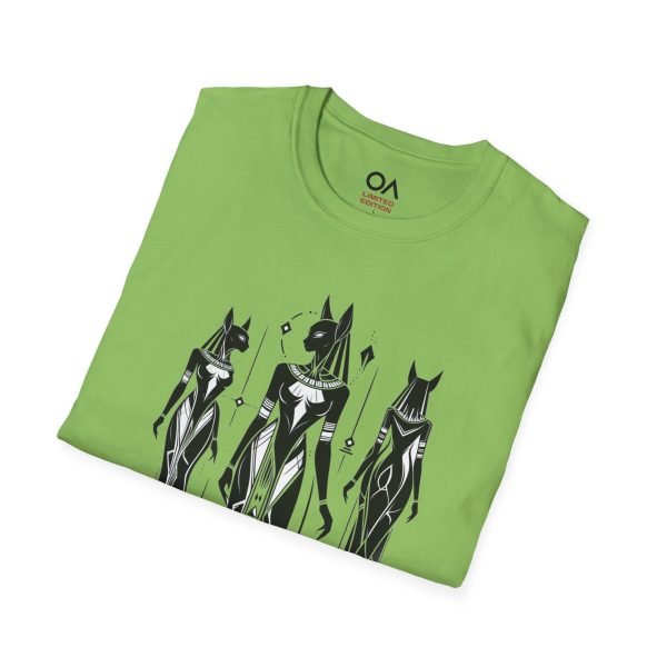 Stylish Graphic T-Shirt, Trendy Fashion Tee, Gift for Art Lovers, Unisex Apparel, Unique Daily Style - Görsel 120