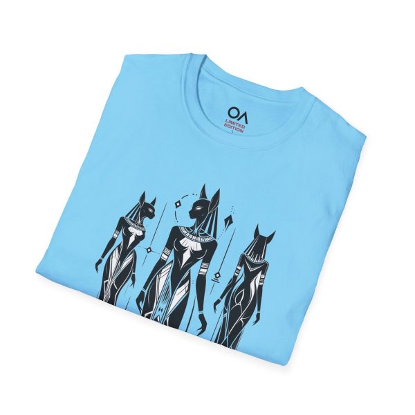 Stylish Graphic T-Shirt, Trendy Fashion Tee, Gift for Art Lovers, Unisex Apparel, Unique Daily Style - Görsel 162