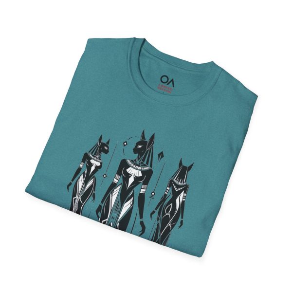 Stylish Graphic T-Shirt, Trendy Fashion Tee, Gift for Art Lovers, Unisex Apparel, Unique Daily Style - Görsel 147