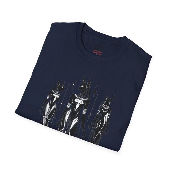 Stylish Graphic T-Shirt, Trendy Fashion Tee, Gift for Art Lovers, Unisex Apparel, Unique Daily Style - Görsel 204