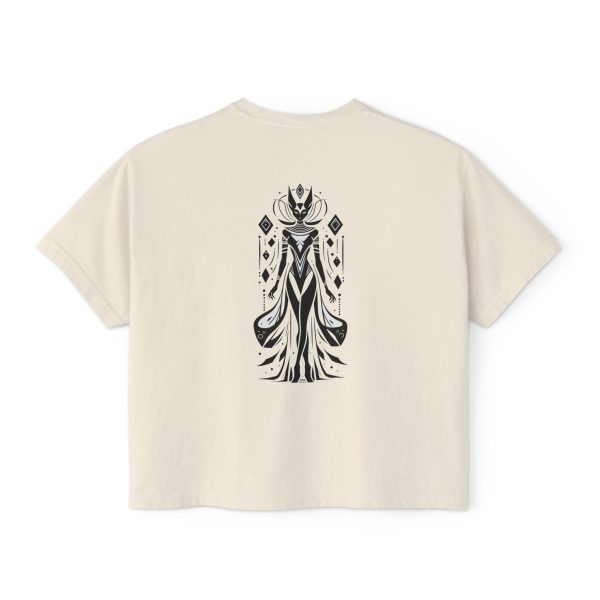 Stylish Women's Boxy Tee with Artistic Print, Casual Top, Fashionable T-Shirt, Unique Graphic Tee, Trendy Summer Wear - Görsel 8