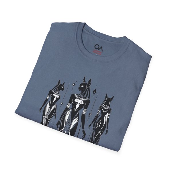 Stylish Graphic T-Shirt, Trendy Fashion Tee, Gift for Art Lovers, Unisex Apparel, Unique Daily Style - Görsel 180