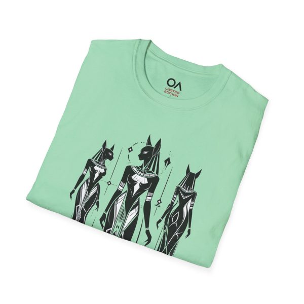Stylish Graphic T-Shirt, Trendy Fashion Tee, Gift for Art Lovers, Unisex Apparel, Unique Daily Style - Görsel 126