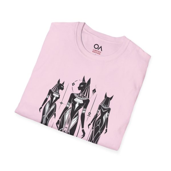 Stylish Graphic T-Shirt, Trendy Fashion Tee, Gift for Art Lovers, Unisex Apparel, Unique Daily Style - Görsel 222