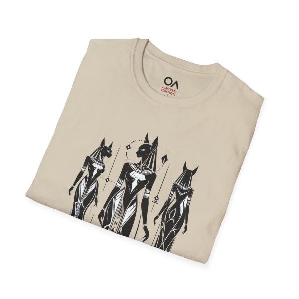 Stylish Graphic T-Shirt, Trendy Fashion Tee, Gift for Art Lovers, Unisex Apparel, Unique Daily Style - Görsel 78