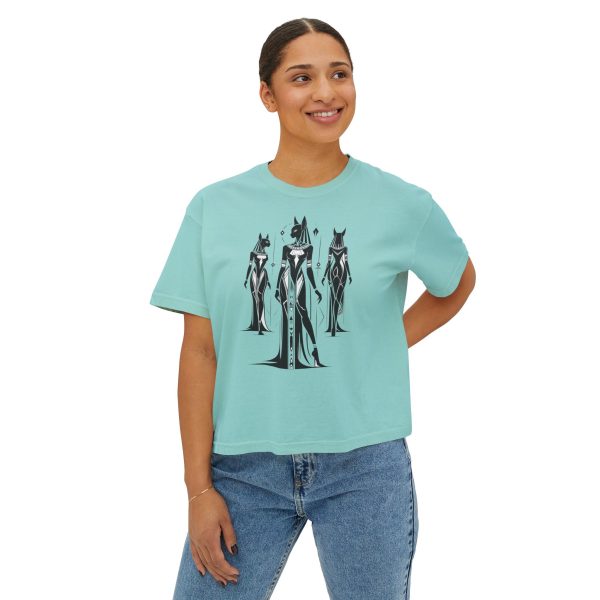 Stylish Women's Boxy Tee with Artistic Print, Casual Top, Fashionable T-Shirt, Unique Graphic Tee, Trendy Summer Wear - Görsel 23